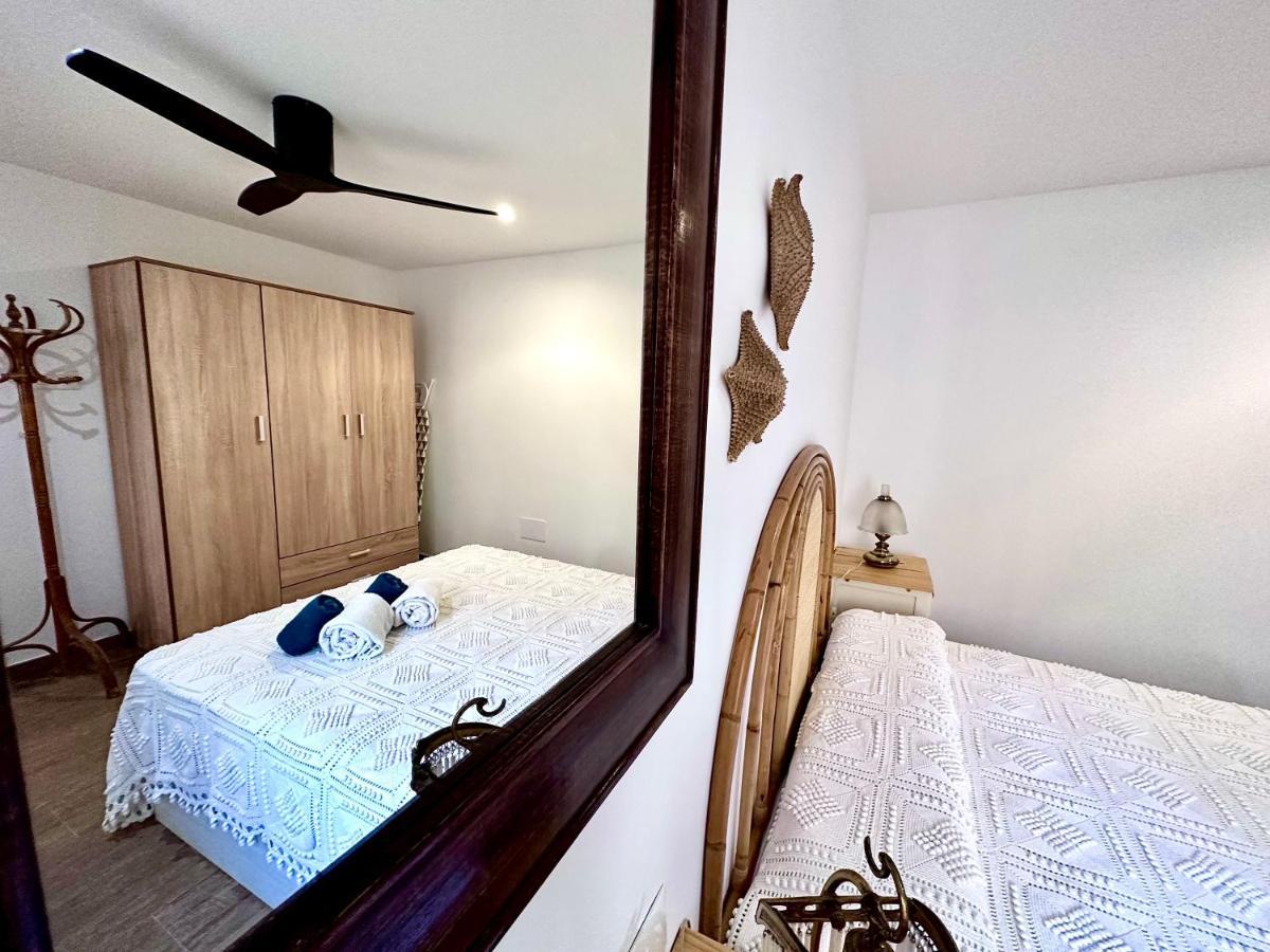 Ferienwohnung Apartamento La Cala Del Moral Sol Y Mar Exterior foto